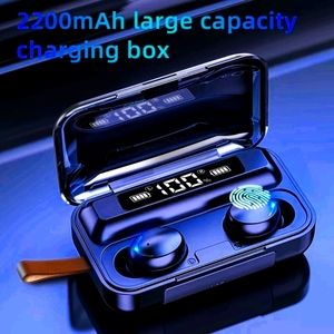 1PR Black TWS True Wireless Earbuds